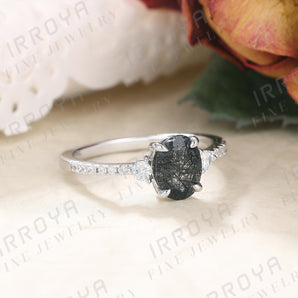 IRROYA Natural Black Rutilated Quartz Women‘s Wedding Rings 1.5CT Oval Cut 6x8mm Half Eternity Platinum Plated 925 Sterling Silver Promise Art Deco Rings.