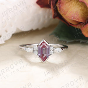 IRROYA Alexandrite 1.1 Carats Retro Rings for Women 5x9mm Styley Hexagon Cut Bezel Setting Engagement Ring Platinum Plated 925 Sterling Silver Women's Promise Ring.