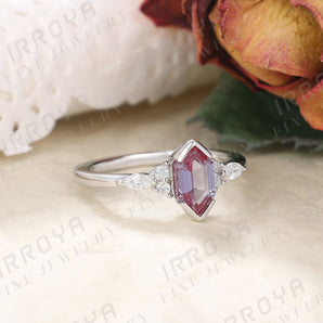 IRROYA Alexandrite 1.1 Carats Retro Rings for Women 5x9mm Styley Hexagon Cut Bezel Setting Engagement Ring Platinum Plated 925 Sterling Silver Women's Promise Ring.